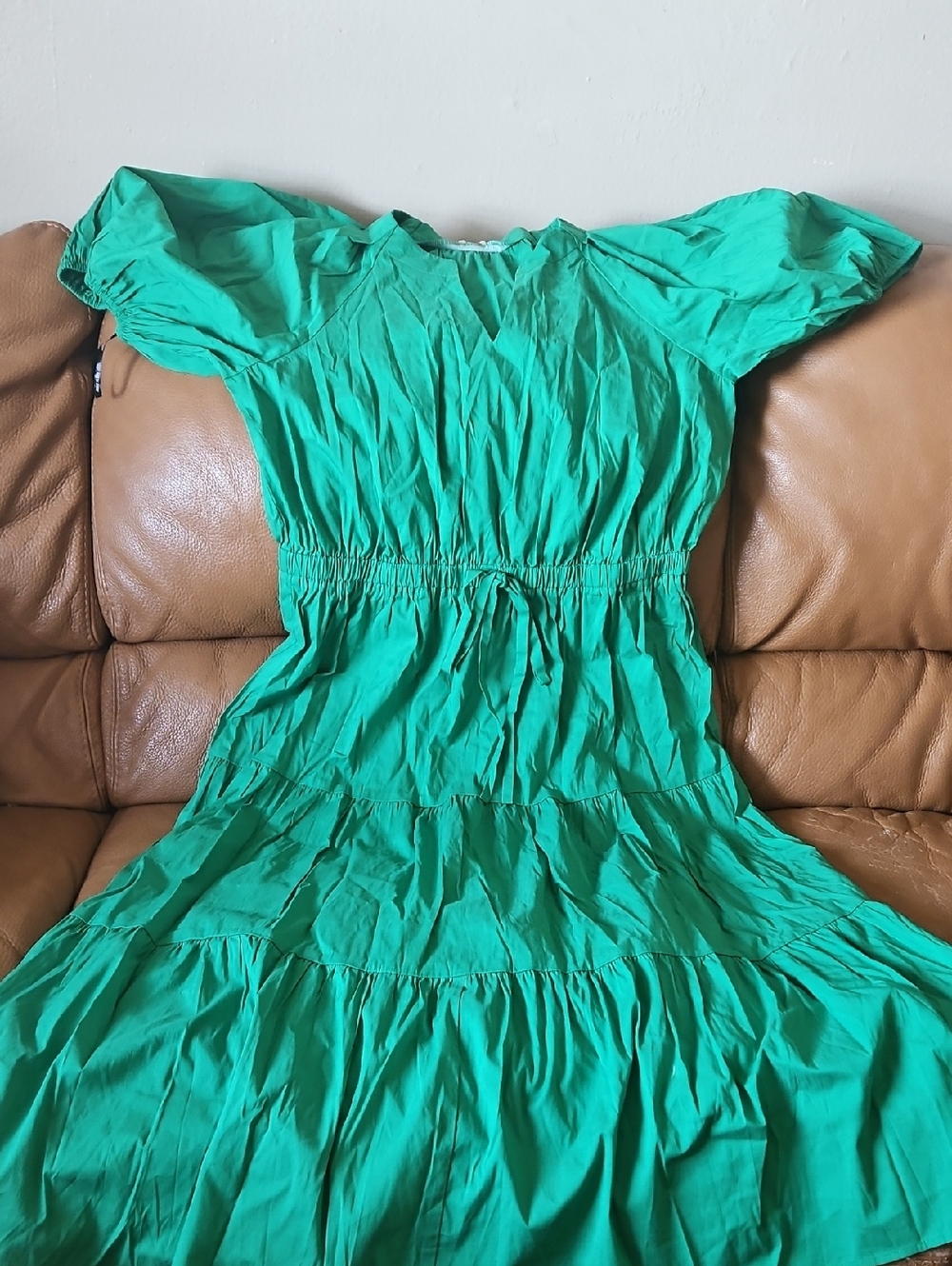 Anne Klein Emerald Green Tiered Midi Dress with Puff Sleeves